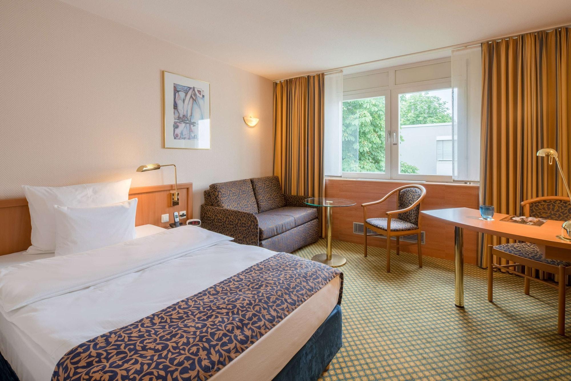 Best Western Plus Hotel Fellbach-Stuttgart Exteriör bild