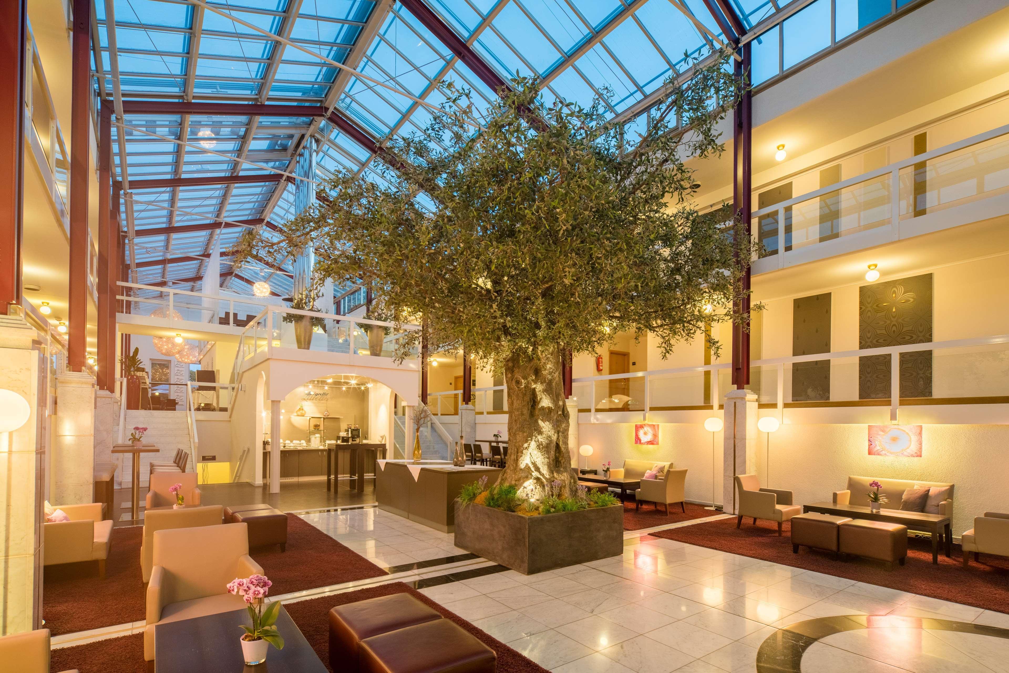 Best Western Plus Hotel Fellbach-Stuttgart Exteriör bild