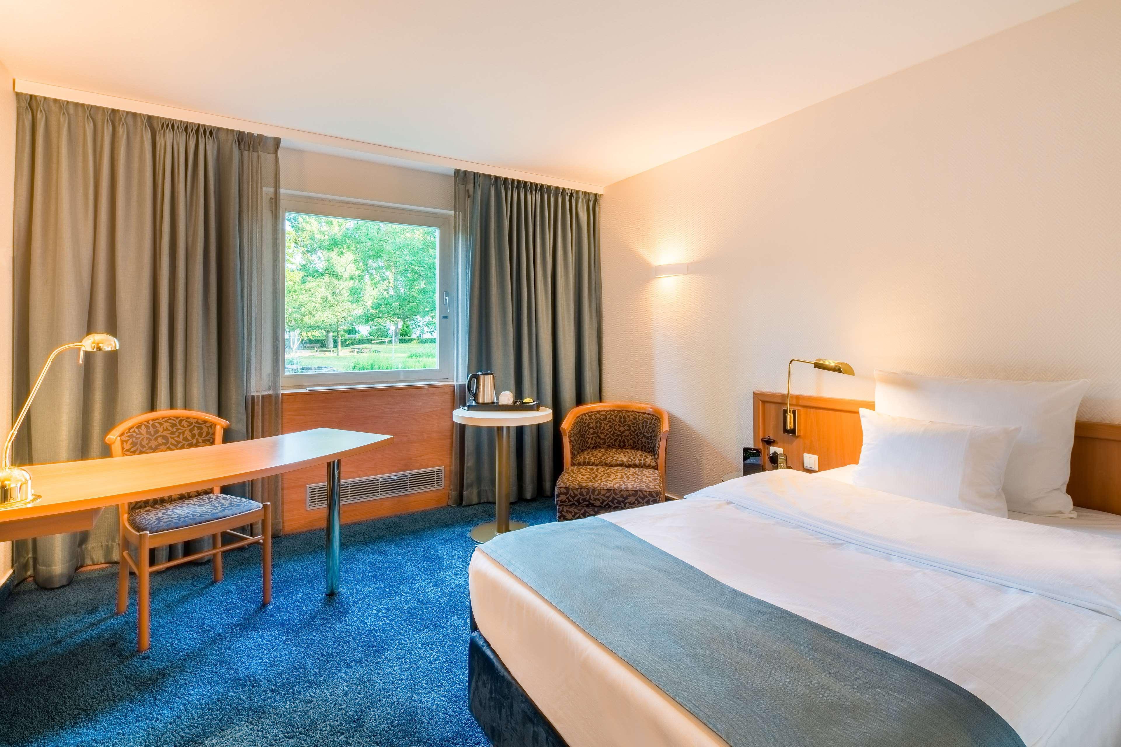 Best Western Plus Hotel Fellbach-Stuttgart Exteriör bild