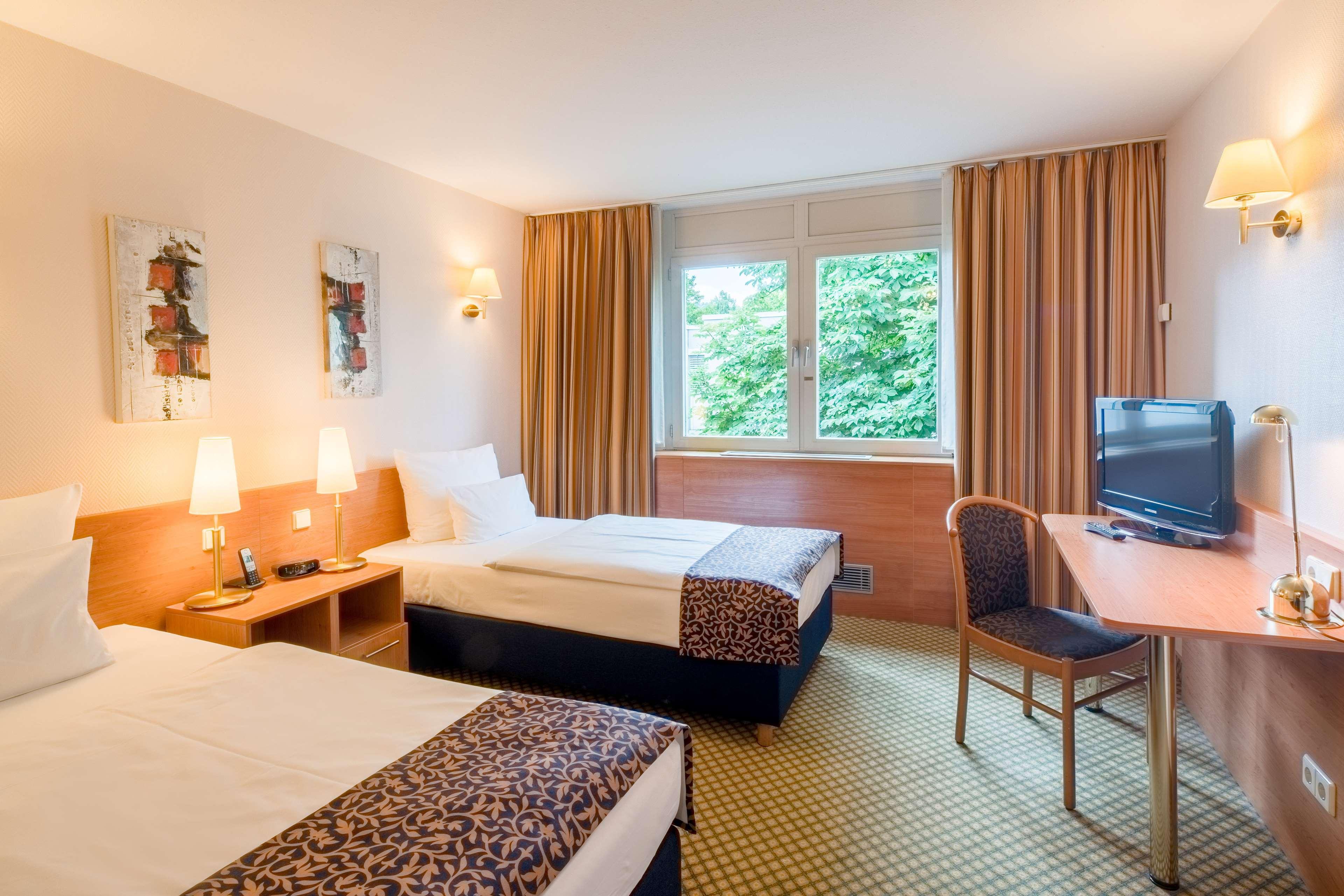 Best Western Plus Hotel Fellbach-Stuttgart Exteriör bild